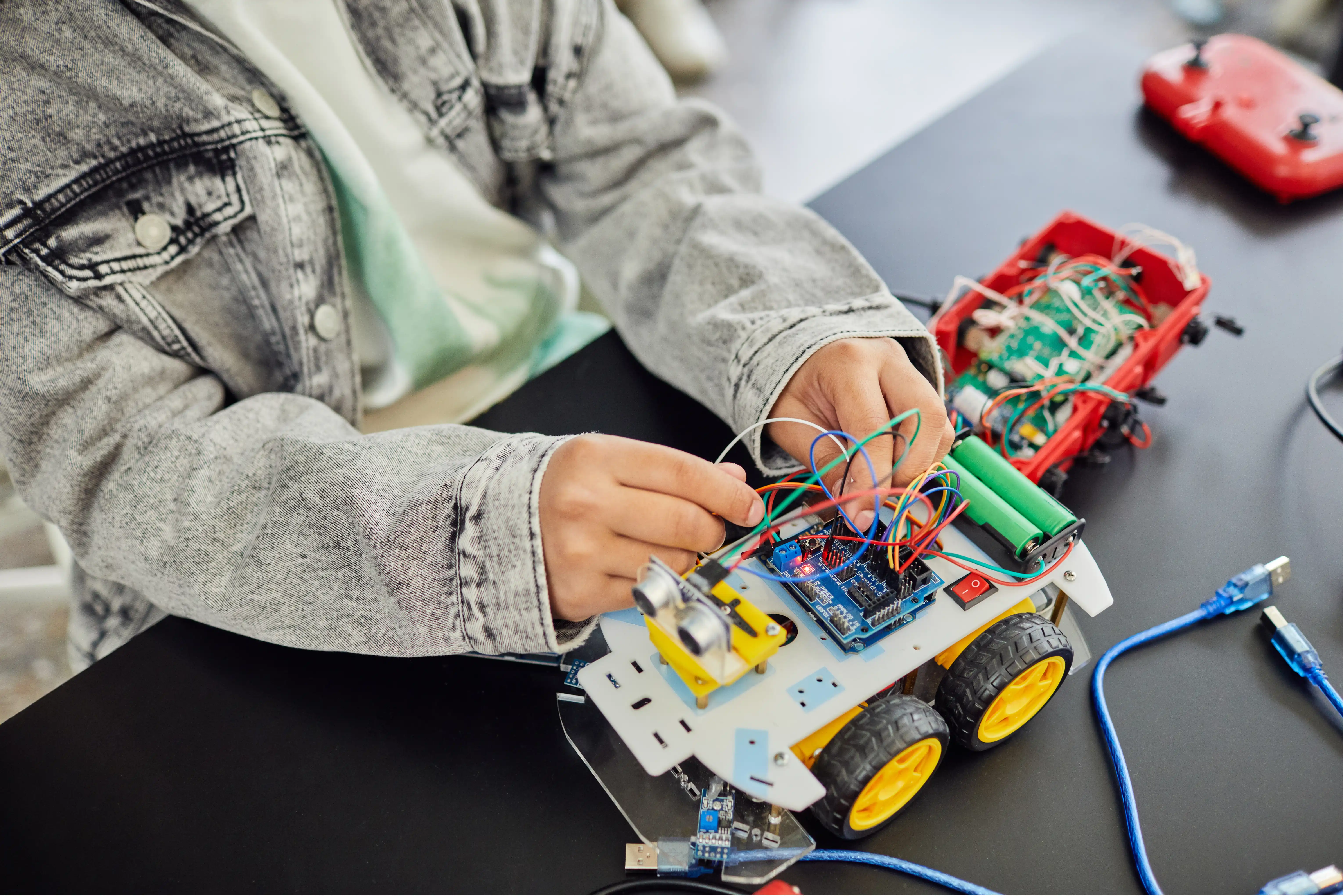 Robots Educacionales con IA Avanzada